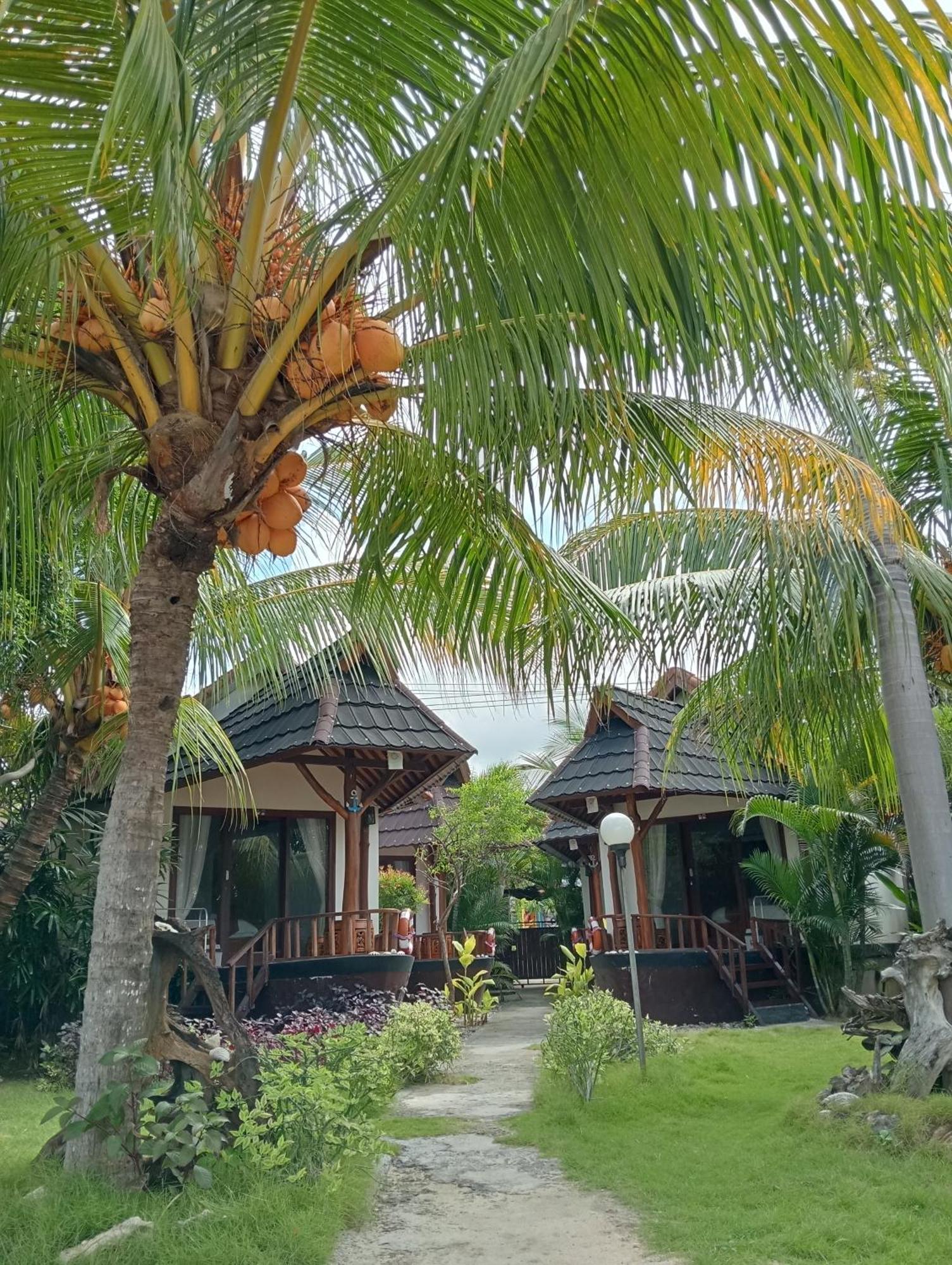 The Umah Prahu Hotel Batununggul Kültér fotó